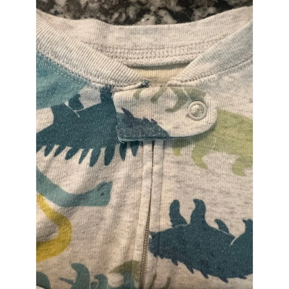 Carters Child of Mine Toddler Boys 2T Dinosaur Pajamas Blue Green Yellow (0854)